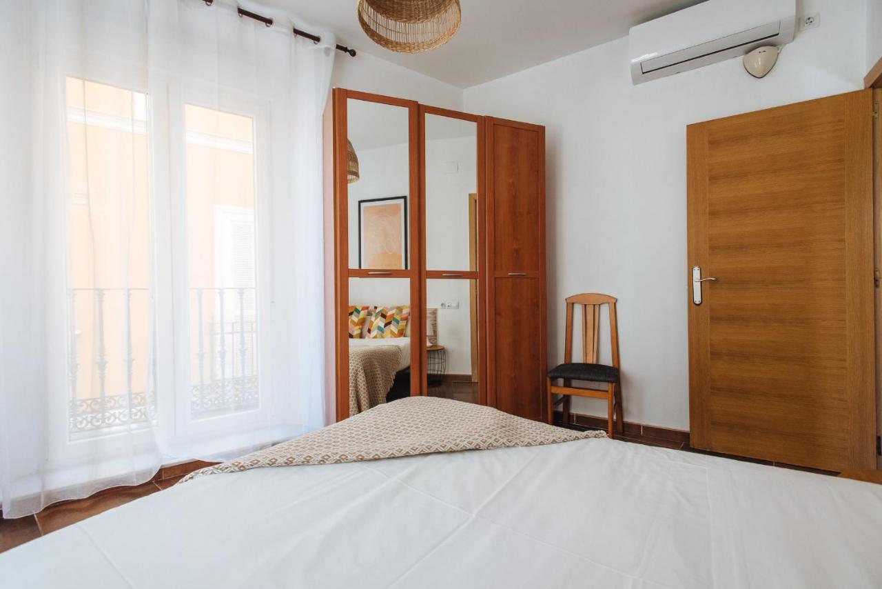 Homeyseville- Bright Apartment At Santa Cruz 6 Pax, Parking Optional المظهر الخارجي الصورة