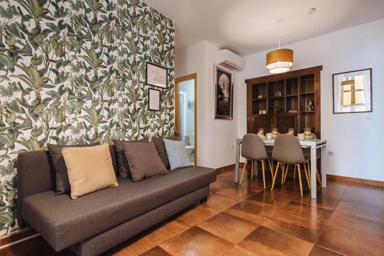 Homeyseville- Bright Apartment At Santa Cruz 6 Pax, Parking Optional المظهر الخارجي الصورة